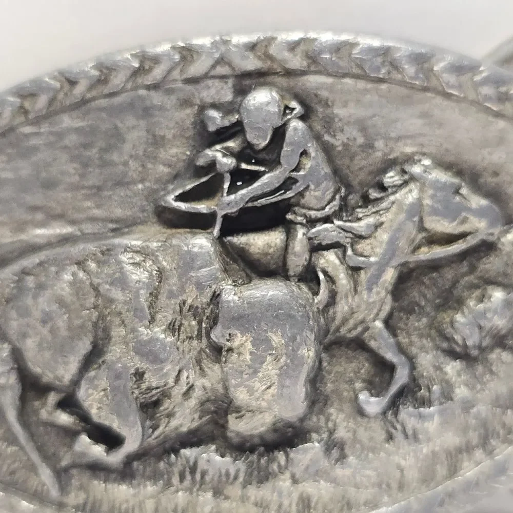 Vintage 1984 SISKIYOU PEWTER WESTERN BELT BUCKLE INDIAN PLAINS BUFFALO HUNTING
